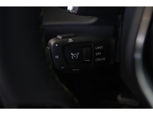 Peugeot 2008 1.2 Turbo 130-PK GT EAT8 AUTOMAAT | 360' GRADEN CAMERA | DRAADLOZE CARPLAY | ADAPTIVE CRUISE | FU... ActivLease financial lease