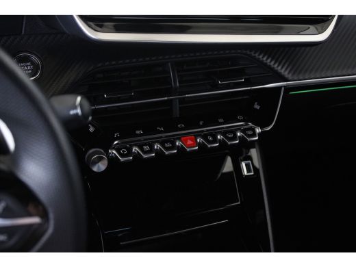 Peugeot 2008 1.2 Turbo 130-PK GT PACK EAT8 AUTOMAAT | PARKEERCAMERA | ALCANTARA BEKLEDING | TREKHAAK AFNEEMBAA... ActivLease financial lease