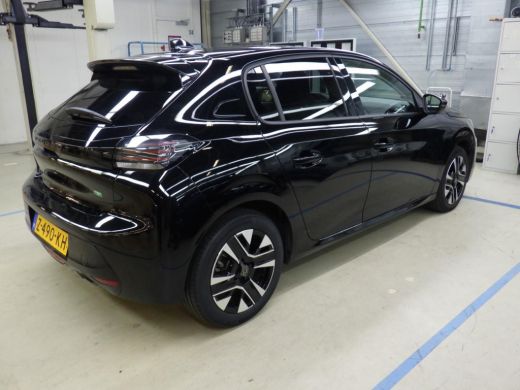 Peugeot 208 1.2 PureTech 100 Allure | Navigatie | Camera | Apple carplay | Nieuw model | 37.500km | ActivLease financial lease