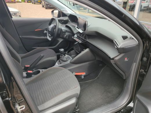Peugeot 208 1.2 PureTech Active Pack | Navigatie | Apple carplay | Lichtmetaal | Parkeersensoren | 100pk | 55... ActivLease financial lease