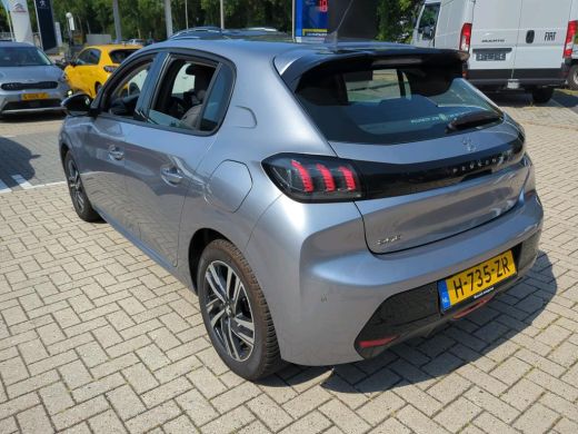 Peugeot 208 1.2 PureTech Allure | Automaat | Navigatie | Camera | Apple Carplay | Parkeersensoren | Lichtmeta... ActivLease financial lease