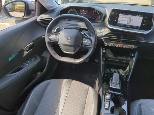 Peugeot 208 1.2 PureTech Allure | Automaat | Navigatie | Camera | Apple Carplay | Parkeersensoren | Lichtmeta... ActivLease financial lease
