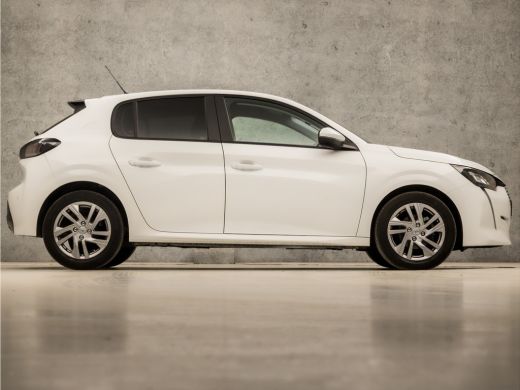 Peugeot 208 1.2 PureTech Sport (APPLE CARPLAY, GROOT NAVI, 360 CAMERA, GETINT GLAS, LM VELGEN, SPORTSTOELEN, ... ActivLease financial lease