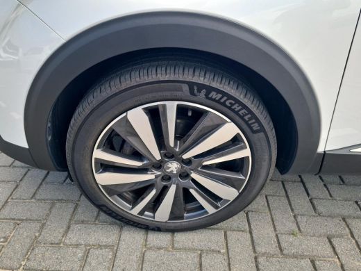 Peugeot 5008 1.2 PureTech Allure Avantage | Automaat | Navigatie | Camera | Panorama/schuifdak | Elektrische a... ActivLease financial lease