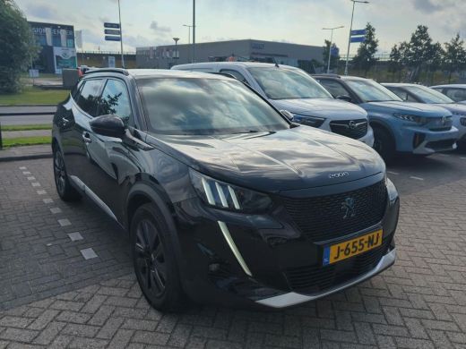 Peugeot e-2008 EV GT 50 kWh | Automaat | Navigatie | Camera | Panorama/schuifdak | Fase 3 | 40.000km | Stoelverw... ActivLease financial lease