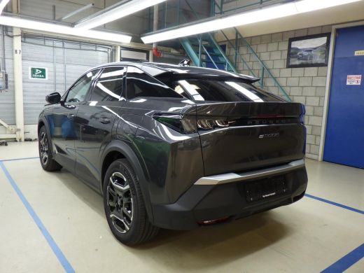 Peugeot e-3008 Allure 73 kWh | Automaat | Navigatie | Camera | Fase 3 | 1.100km | Nieuw model | Apple carplay | ActivLease financial lease