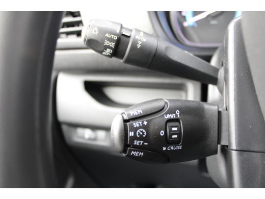 Peugeot e-Expert EV L2 75 kWh | NAVIGATIE | SENSOREN | APPLE CARPLAY/ANDROID AUTO | ActivLease financial lease