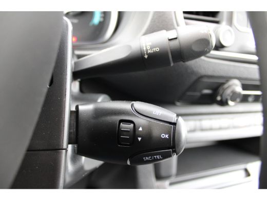 Peugeot e-Expert EV L2 75 kWh | NAVIGATIE | SENSOREN | APPLE CARPLAY/ANDROID AUTO | ActivLease financial lease