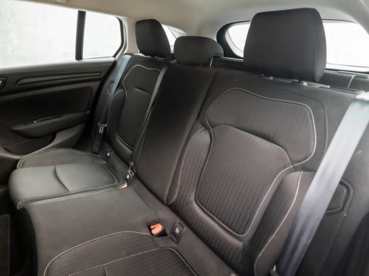 Renault Mégane Estate 1.2 TCe Limited Sport (VIRTUAL COCKPIT, APPLE CARPLAY, NAVIGATIE, CLIMATE, SPORTSTOELEN, GETINT G... ActivLease financial lease