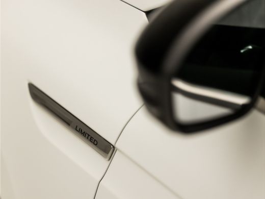 Renault Mégane Estate 1.2 TCe Limited Sport (VIRTUAL COCKPIT, APPLE CARPLAY, NAVIGATIE, CLIMATE, SPORTSTOELEN, GETINT G... ActivLease financial lease