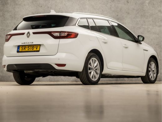 Renault Mégane Estate 1.2 TCe Limited Sport (VIRTUAL COCKPIT, APPLE CARPLAY, NAVIGATIE, CLIMATE, SPORTSTOELEN, GETINT G... ActivLease financial lease