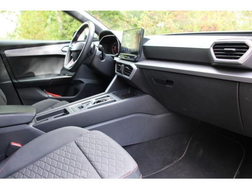 Seat Leon 2.0 TDI FR | NL-AUTO! | DEALER OH! | 1 EIGENAAR! | ADAPTIVE CRUISE | DODE HOEK SENS | CAMERA | LE... ActivLease financial lease