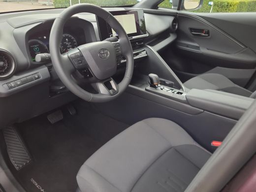 Toyota C-HR 1.8 Hybrid 140 Dynamic | Apple CarPlay | Navigatie | Blindspot | Rijklaarprijs incl garantie | ActivLease financial lease