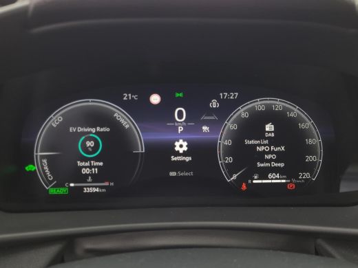 Toyota C-HR 1.8 Hybrid 140 Dynamic | Apple CarPlay | Navigatie | Blindspot | Rijklaarprijs incl garantie | ActivLease financial lease