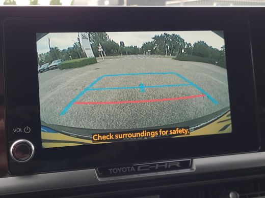 Toyota C-HR 1.8 Hybrid 140 Dynamic | Apple CarPlay | Navigatie | Blindspot | Rijklaarprijs incl garantie | ActivLease financial lease