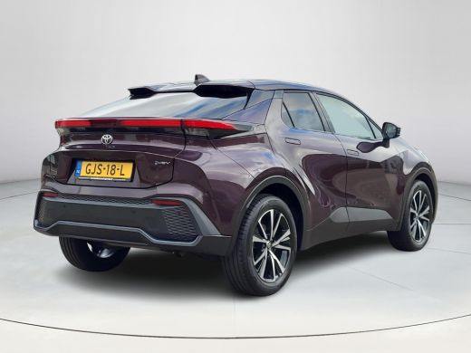 Toyota C-HR 1.8 Hybrid 140 Dynamic | Apple CarPlay | Navigatie | Blindspot | Rijklaarprijs incl garantie | ActivLease financial lease