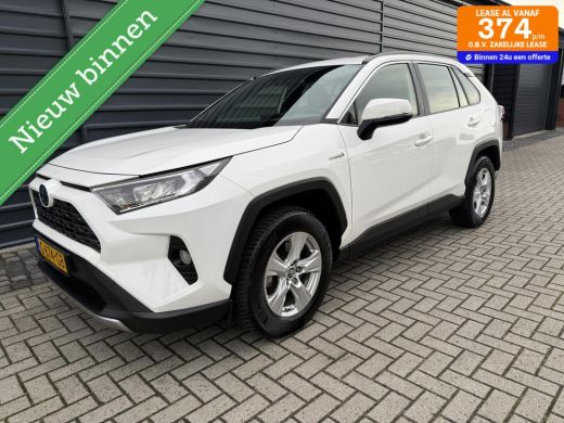 Toyota RAV4 2.5 Hybrid AWD Active Led Navi Trekhaak 1650 KG Toyota RAV4 2.5 Hybrid AWD Active Led Navi Trekhaak 1650 KG
