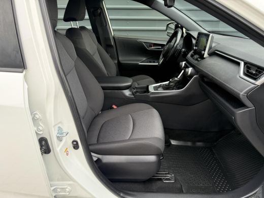 Toyota RAV4 2.5 Hybrid AWD Active Led Navi Trekhaak 1650 KG ActivLease financial lease