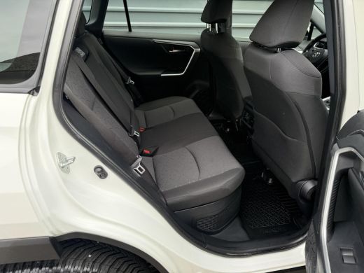 Toyota RAV4 2.5 Hybrid AWD Active Led Navi Trekhaak 1650 KG ActivLease financial lease