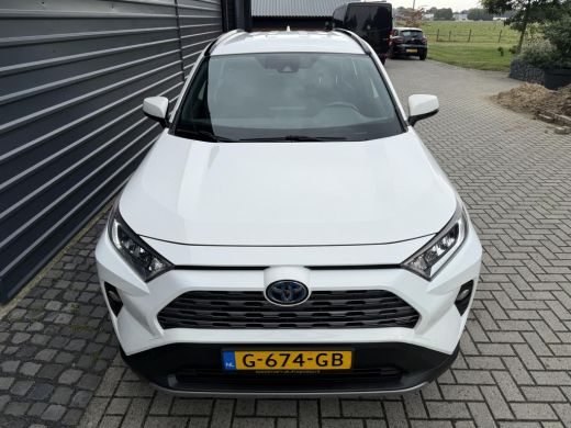 Toyota RAV4 2.5 Hybrid AWD Active Led Navi Trekhaak 1650 KG ActivLease financial lease