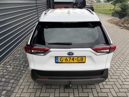 Toyota RAV4 2.5 Hybrid AWD Active Led Navi Trekhaak 1650 KG ActivLease financial lease