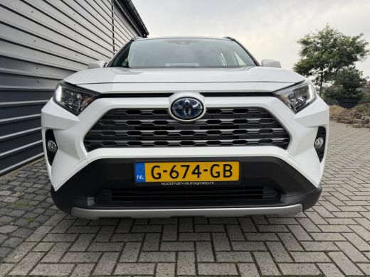 Toyota RAV4 2.5 Hybrid AWD Active Led Navi Trekhaak 1650 KG ActivLease financial lease