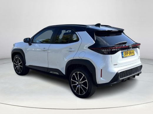 Toyota Yaris Cross 1.5 Hybrid 130 GR Sport | Navigatie | Apple CarPlay/Android auto | Elektrische achterklep ActivLease financial lease