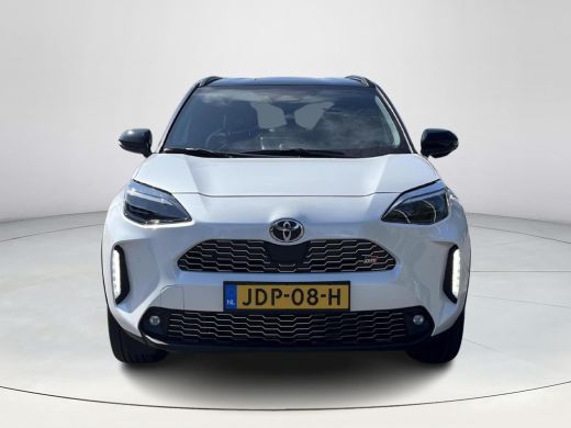 Toyota Yaris Cross 1.5 Hybrid 130 GR Sport | Navigatie | Apple CarPlay/Android auto | Elektrische achterklep ActivLease financial lease