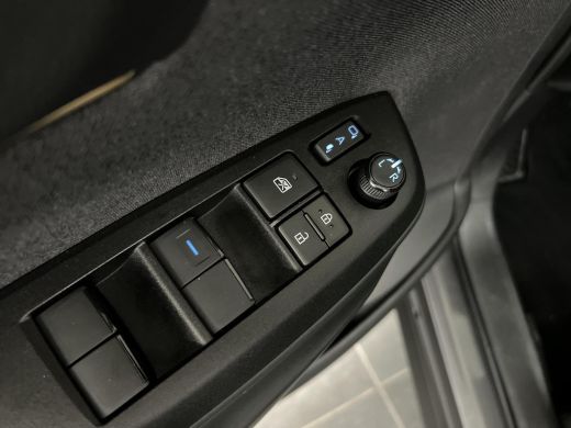 Toyota Yaris Cross 1.5 Hybrid Adventure ActivLease financial lease