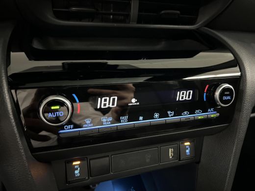 Toyota Yaris Cross 1.5 Hybrid Adventure ActivLease financial lease