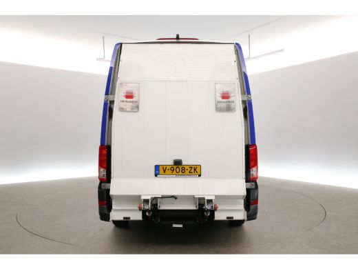 Volkswagen Crafter 35 2.0 TDI L3H3 | Laadlift | Airco | Camera | Cruise | Carplay | Parkeersensoren ActivLease financial lease