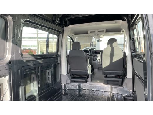 Volkswagen Crafter 35 2.0 TDI L3H3 Exclusive BPM VRIJ | 140PK  | Exclusive | Draaibare Stoelen | Full Led | Navigati... ActivLease financial lease