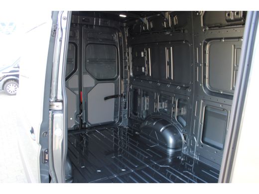 Volkswagen Crafter 35 2.0 TDI L3H3 Exclusive BPM VRIJ | 141 PK | Automaat | Dubbele schuifdeur | Cruise Control | Na... ActivLease financial lease