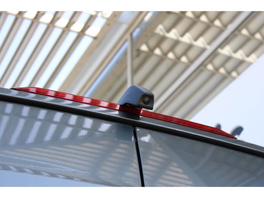 Volkswagen Crafter 35 2.0 TDI L3H3 Exclusive BPM Vrij | 177 pk | ACC | Navigatie | Digtiale Cockpit | Diefstalalarm ... ActivLease financial lease