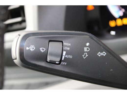 Volkswagen Crafter 35 2.0 TDI L3H3 Trendline BPM VRIJ | 141 PK | Trekhaak | Cruise Control | Apple Carplay | PDC | C... ActivLease financial lease