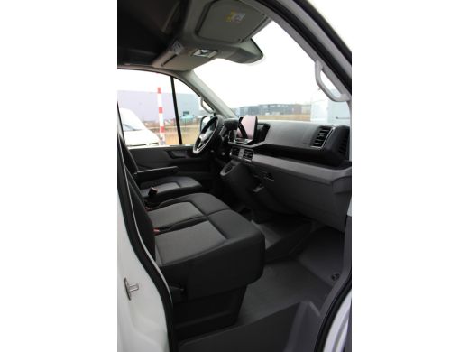 Volkswagen Crafter 35 2.0 TDI L3H3 Trendline BPM VRIJ | 141 PK | Trekhaak | Cruise Control | Apple Carplay | PDC | C... ActivLease financial lease