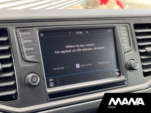 Volkswagen Crafter 35 2.0TDI L3H2 Comfortline Airco Cruise Navi Carplay ActivLease financial lease