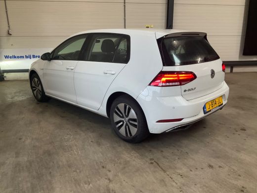 Volkswagen e-Golf E-DITION 136 pk | Ledkoplampen ? Naviagatie | Cruise control | ActivLease financial lease