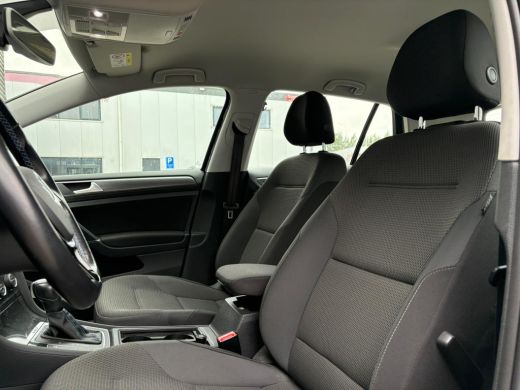 Volkswagen e-Golf E-DITION 136 pk | SoH 91% | Apple Carplay | Cruise controle | Navigatie | Led koplampen | Parkeer... ActivLease financial lease