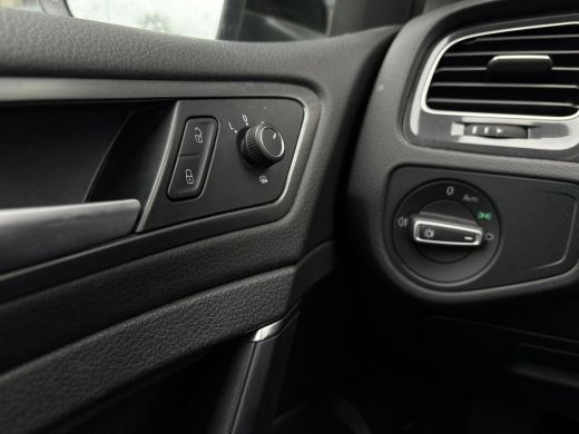 Volkswagen e-Golf E-DITION 136 pk | SoH 91% | Apple Carplay | Cruise controle | Navigatie | Led koplampen | Parkeer... ActivLease financial lease