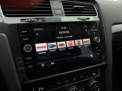 Volkswagen e-Golf E-DITION 136 pk | SoH 91% | Apple Carplay | Cruise controle | Navigatie | Led koplampen | Parkeer... ActivLease financial lease