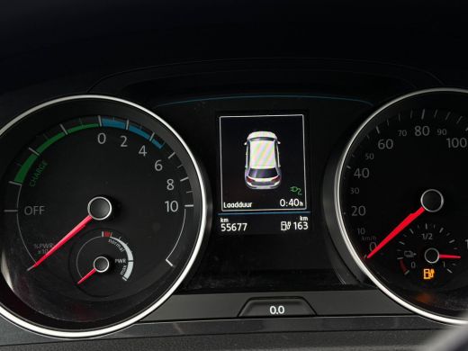 Volkswagen e-Golf E-DITION 136 pk | SoH 91% | Apple Carplay | Cruise controle | Navigatie | Led koplampen | Parkeer... ActivLease financial lease