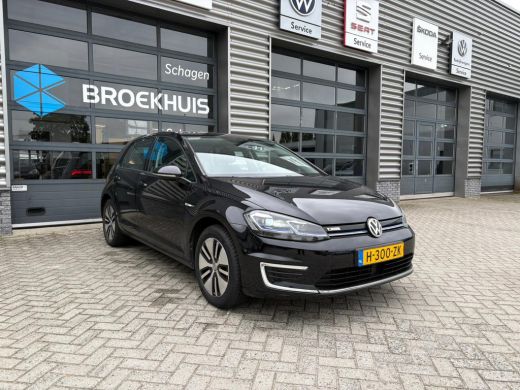 Volkswagen e-Golf E-DITION 136 pk | SoH 91% | Apple Carplay | Cruise controle | Navigatie | Led koplampen | Parkeer... ActivLease financial lease