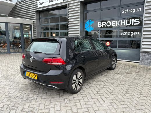 Volkswagen e-Golf E-DITION 136 pk | SoH 91% | Apple Carplay | Cruise controle | Navigatie | Led koplampen | Parkeer... ActivLease financial lease