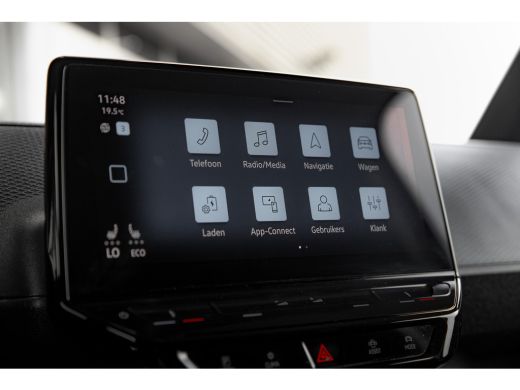 Volkswagen ID. Buzz Cargo 150 kW | Trekhaak |  Stoelverwarming | Adaptive Cruise | ActivLease financial lease