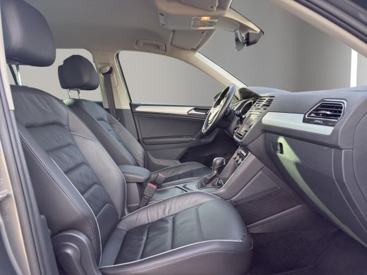 Volkswagen Tiguan 1.4 TSI ACT Comfortline Automaat | Electr.Trekhaak | Leder Stoelen Geheugen | Apple/Android | ActivLease financial lease