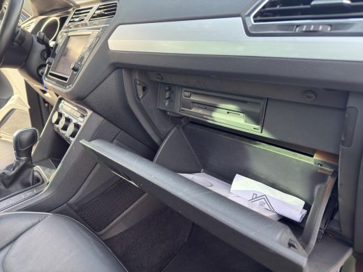 Volkswagen Tiguan 1.4 TSI ACT Comfortline Automaat | Electr.Trekhaak | Leder Stoelen Geheugen | Apple/Android | ActivLease financial lease