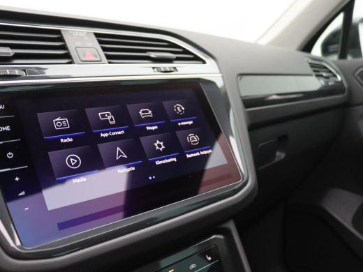 Volkswagen Tiguan 1.4 TSI eHybrid Elegance 245PK DSG Pano-Schuifdak, Volleder, Memorystoel, 360gr. Camera, Side Ass... ActivLease financial lease
