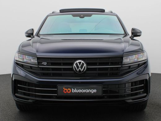 Volkswagen Touareg 3.0 TSi eHybrid 4MOTION R Edition 463PK DSG Pano-Schuifdak, Puglia Leder, 360gr. Camera, Stoelver... ActivLease financial lease