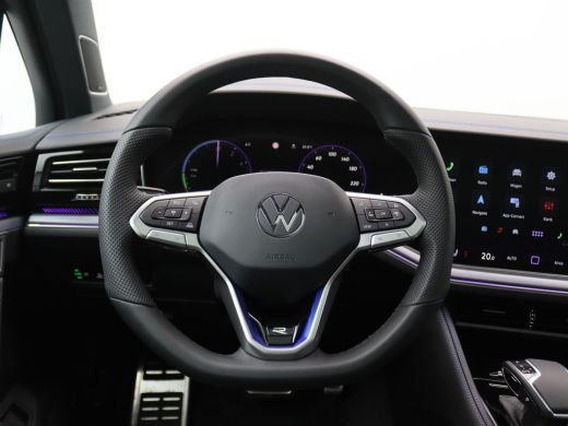 Volkswagen Touareg 3.0 TSi eHybrid 4MOTION R Edition 463PK DSG Pano-Schuifdak, Puglia Leder, 360gr. Camera, Stoelver... ActivLease financial lease